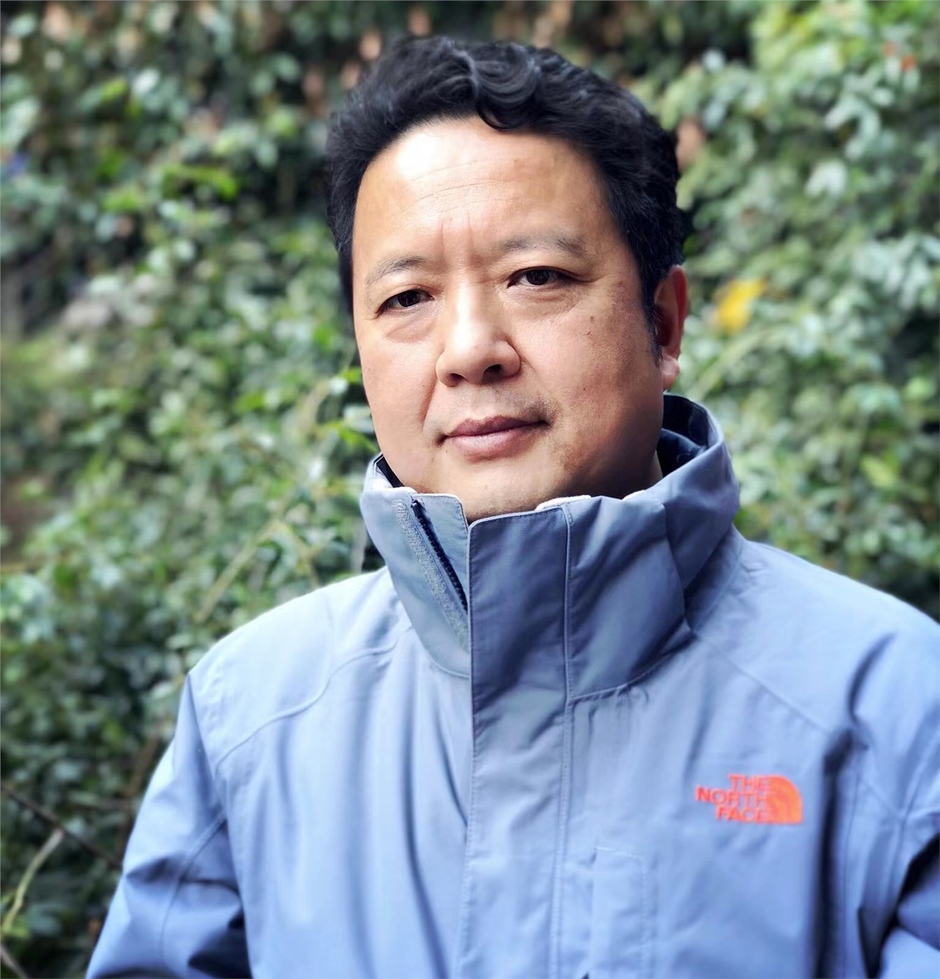Prof Jian Shen LOW DIMENSIONALMATERIALPHYSICS GROUP